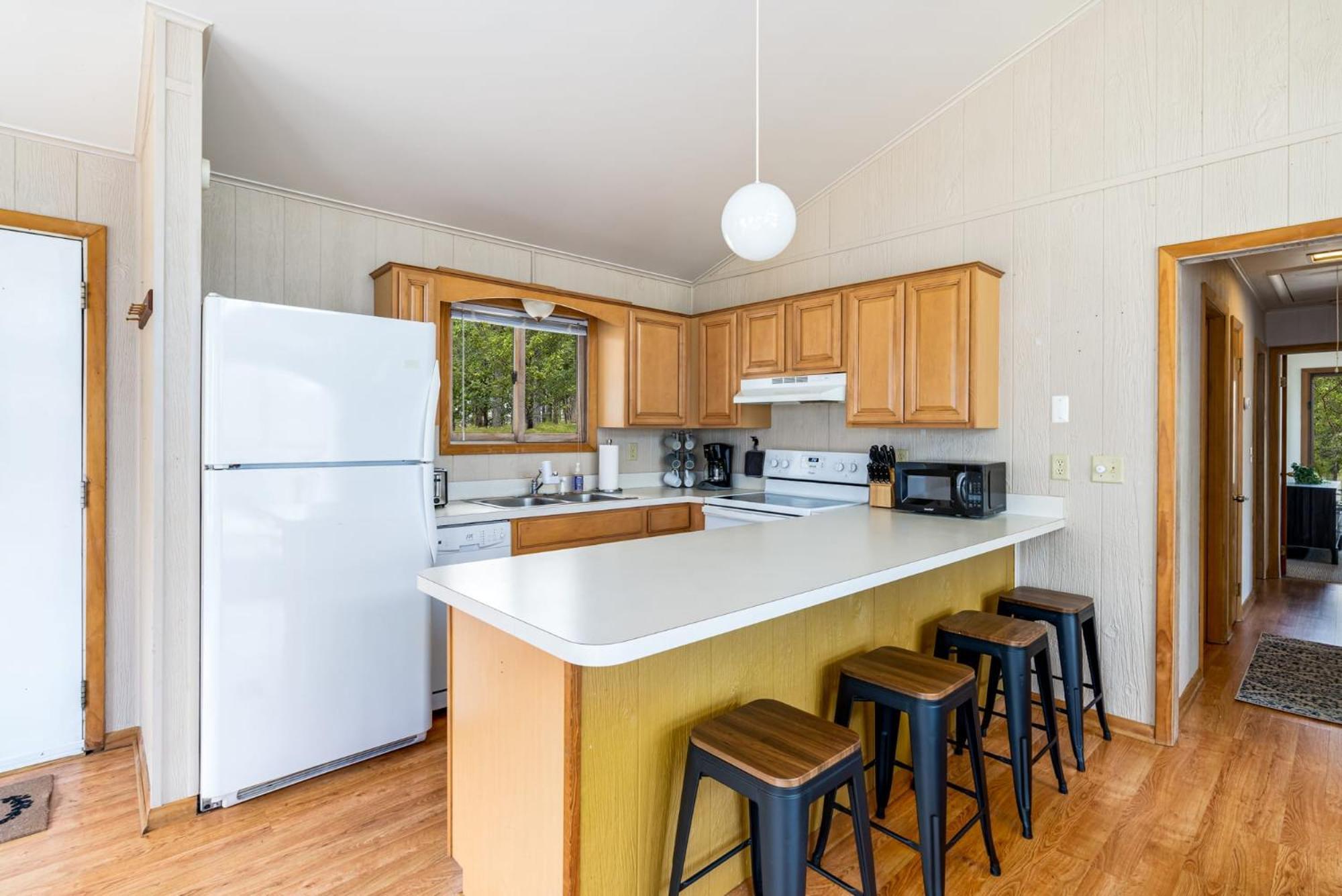 Chalet W Hot Tub, Large Deck, Grill, & Fast Wifi Berkeley Springs Extérieur photo